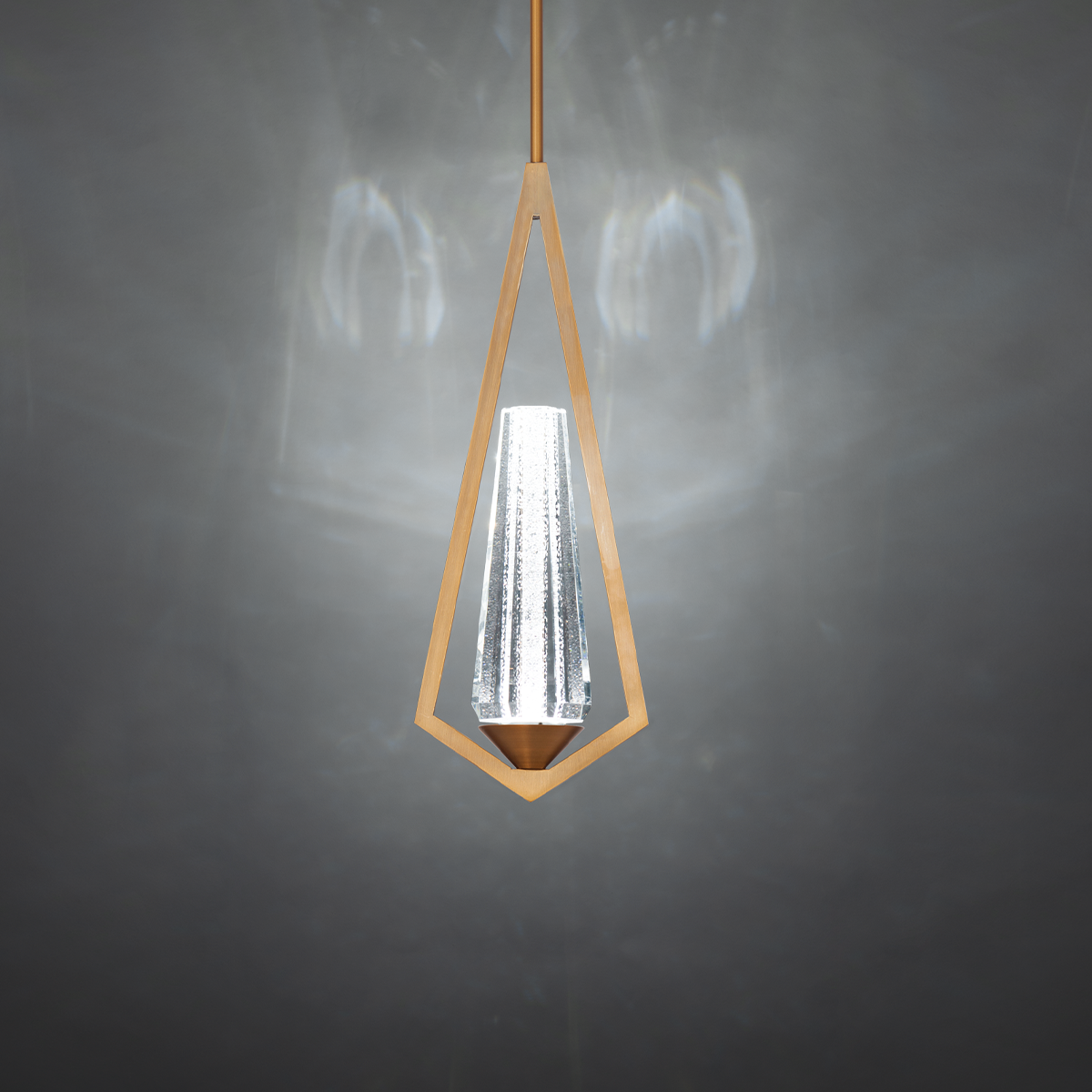 Devation Pendant