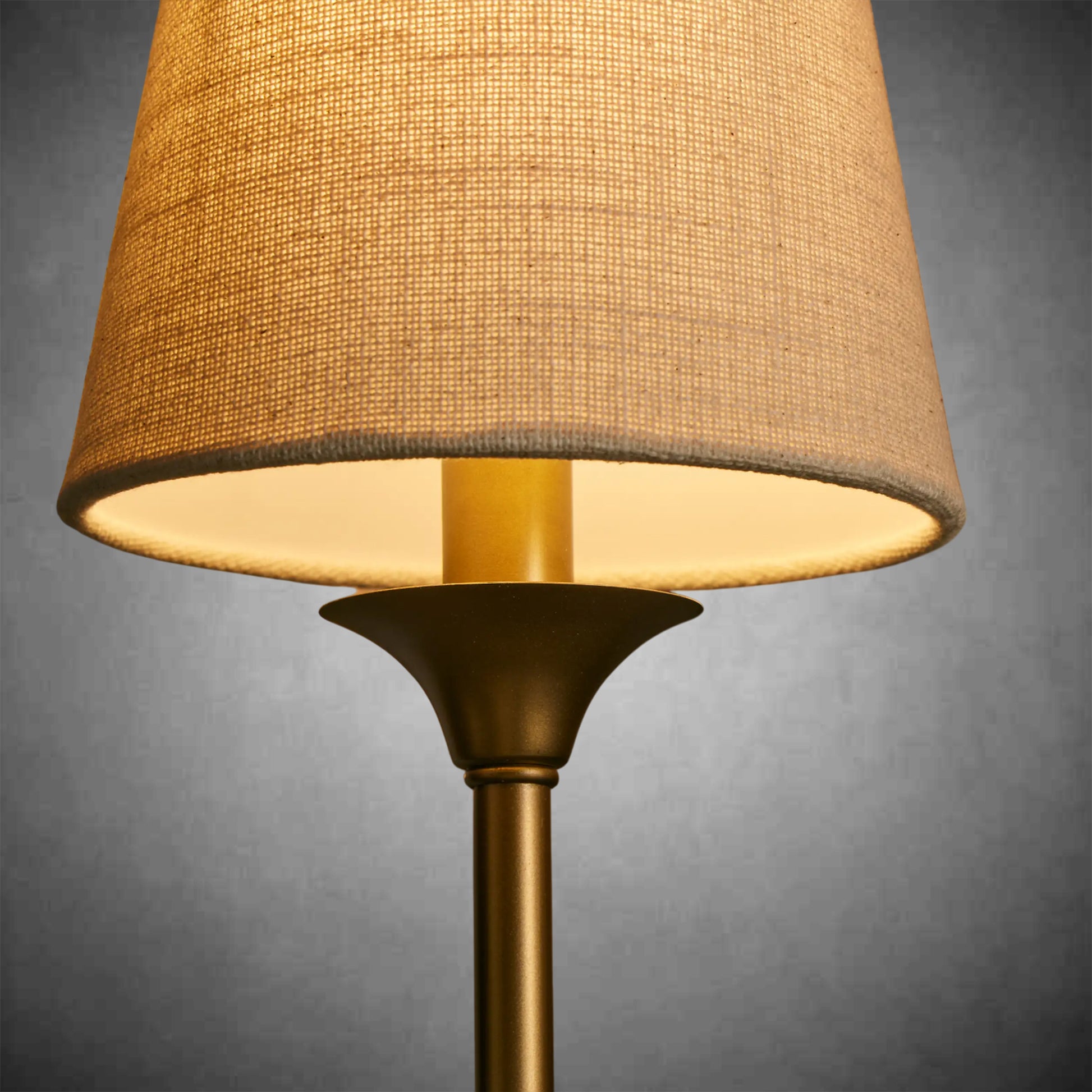 Saige Round Chandelier-Fanci Lamps