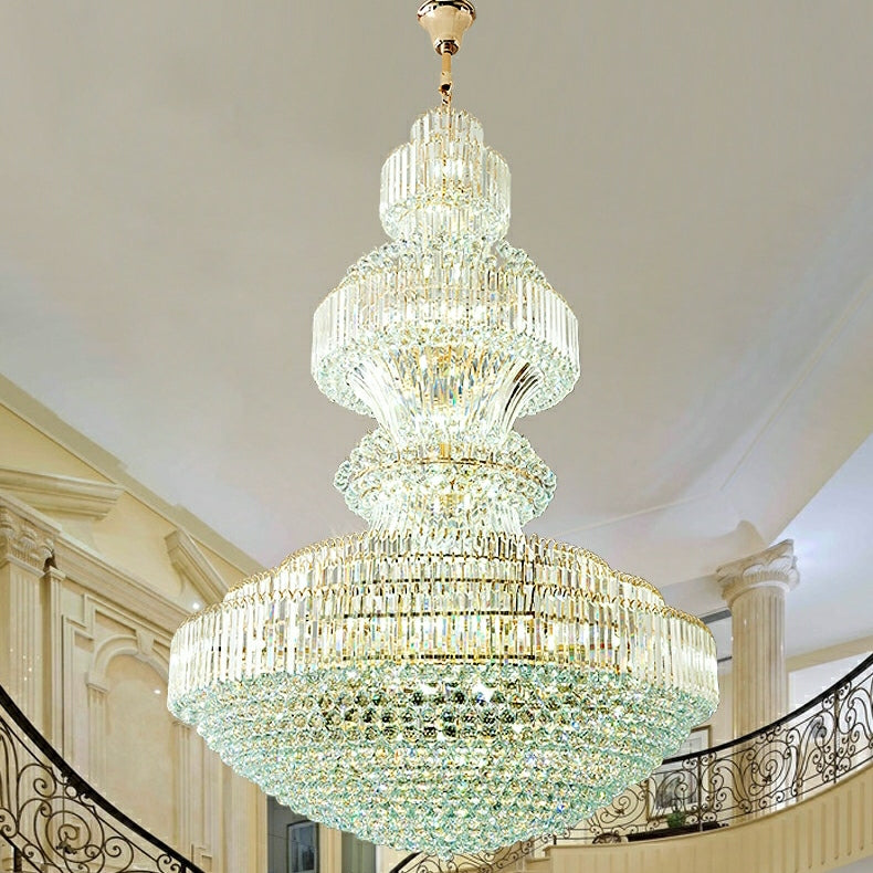 https://cdn.shopify.com/s/files/1/0735/1009/3113/products/LuxuryExtraLargeRoundCeilingLightingFixtureStatelyCrystalChandelier.jpg?v=1709698304