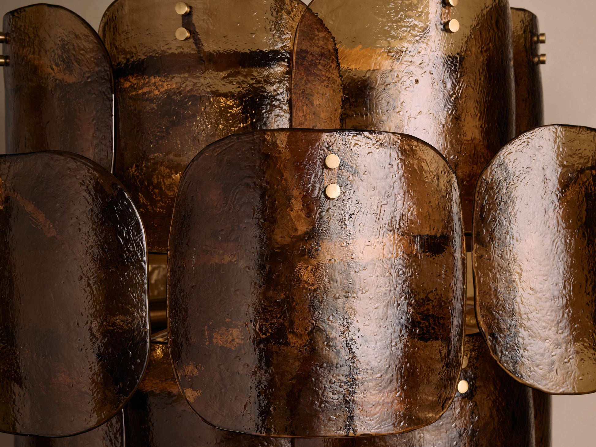Plaire Round Chandelier-Fanci Lamps