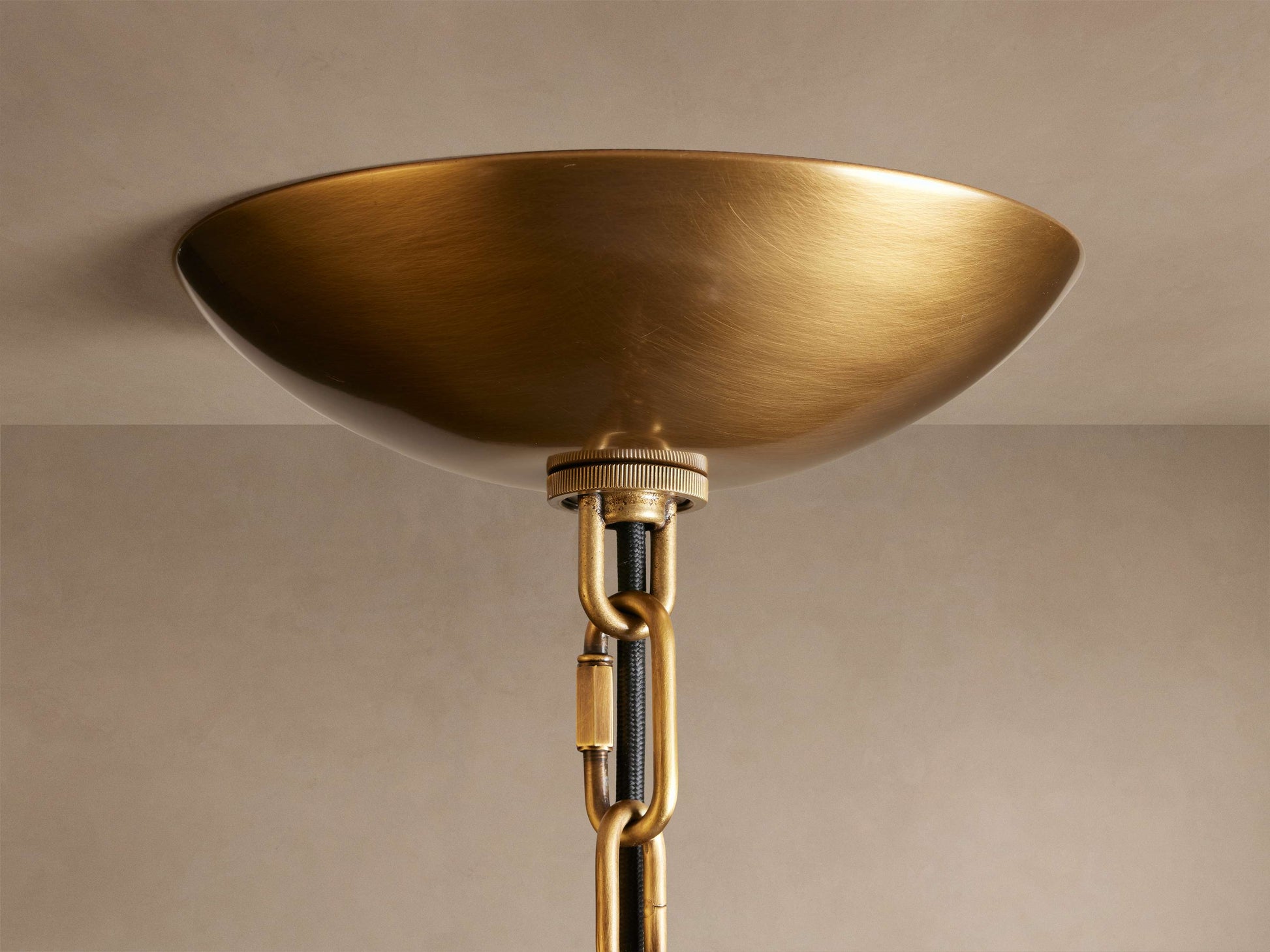 Plaire Round Chandelier-Fanci Lamps