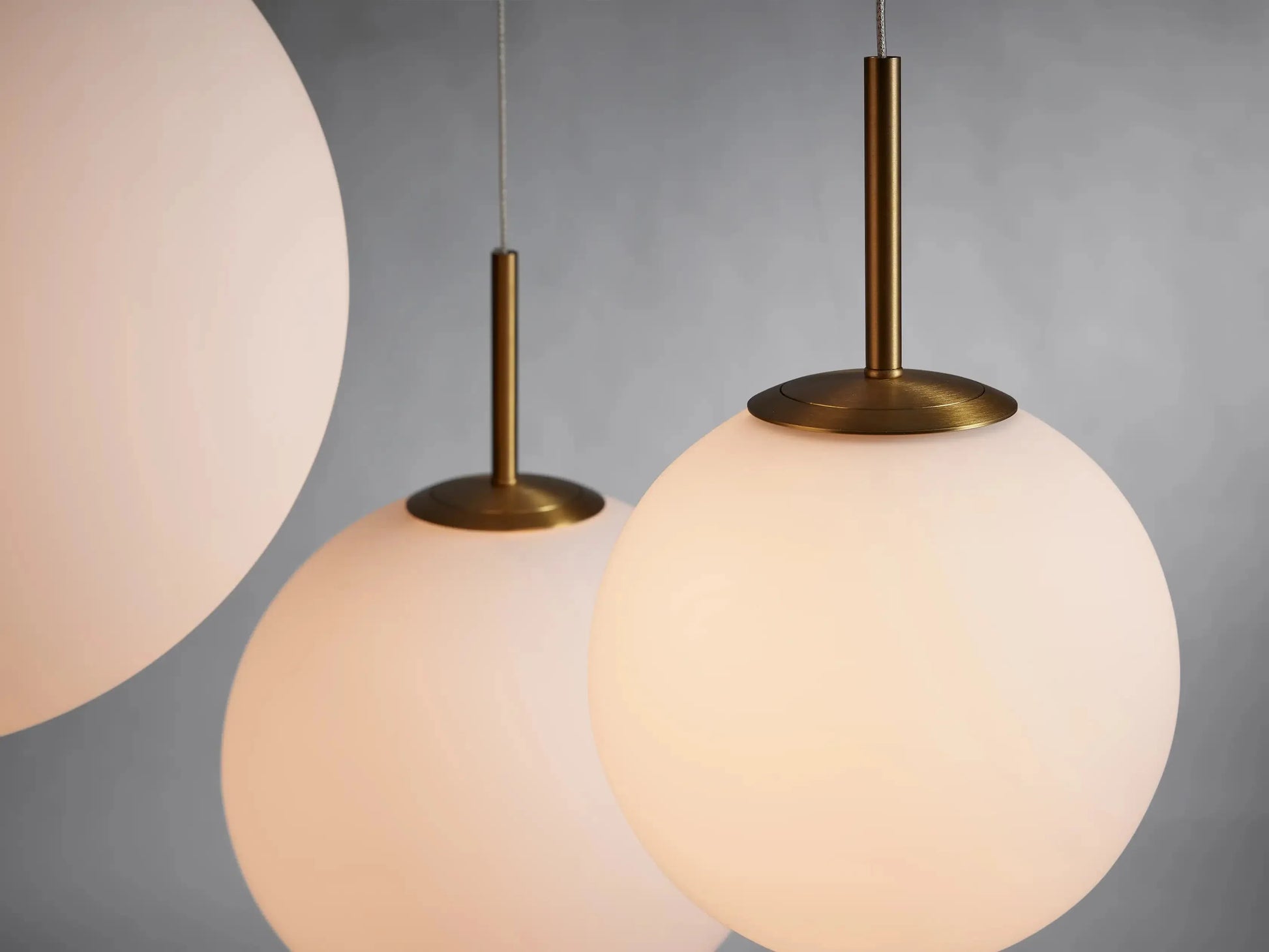 Casen Round Chandelier 20''28''34''43''-Fanci Lamps