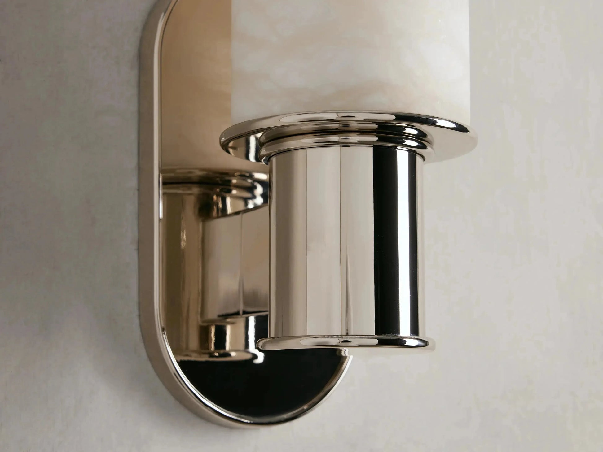 Harlin Wall Sconce in Alabaster-Fanci Lamps