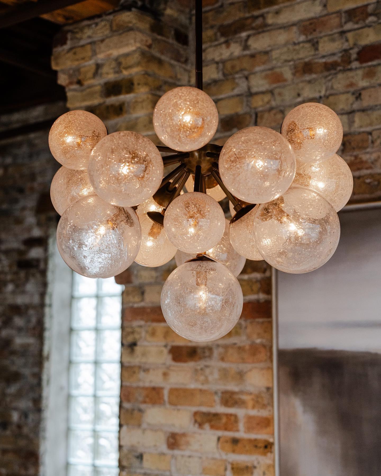 Mandoza Chandelier 19/37 Light-Fanci Lamps