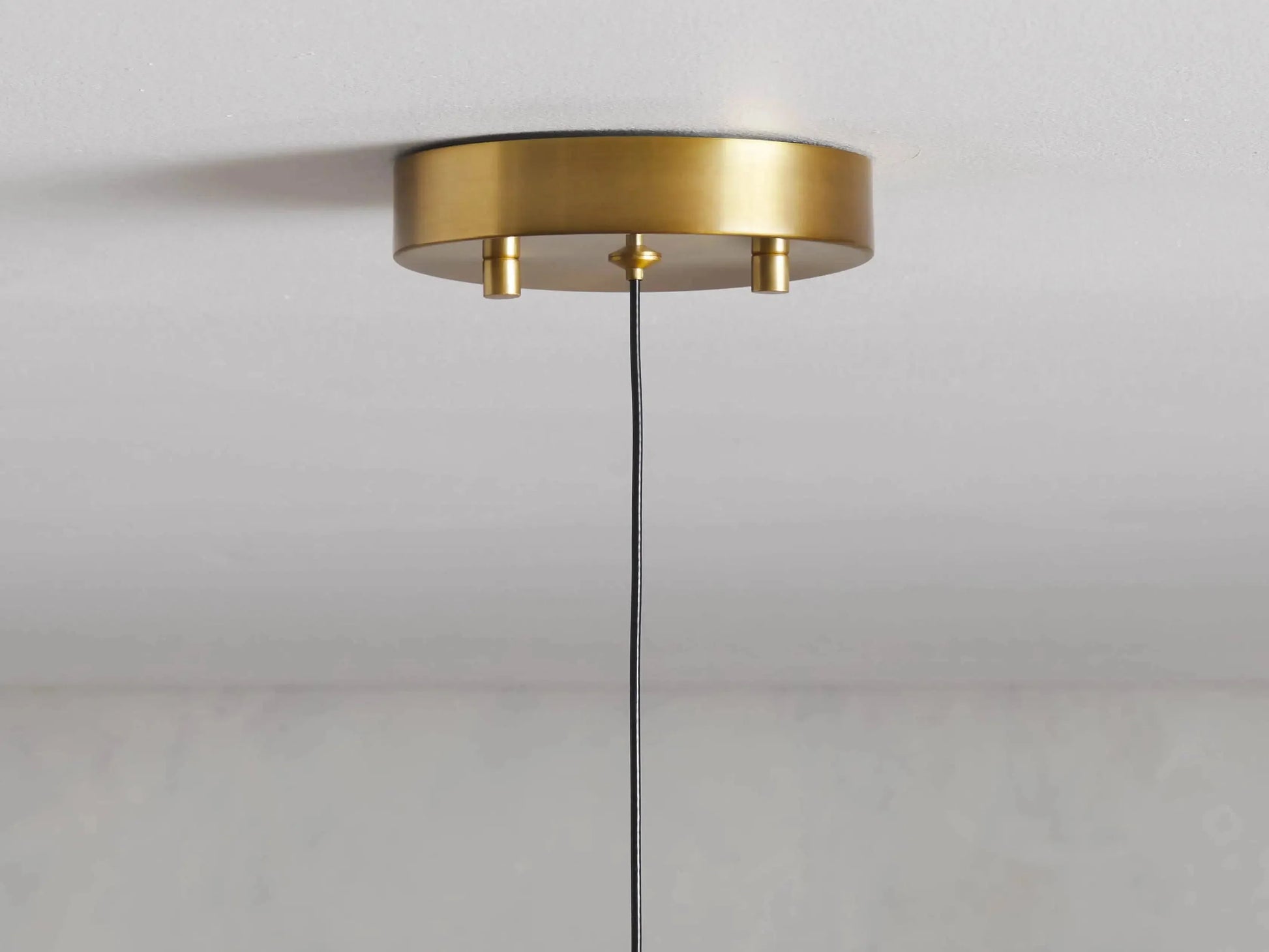 Soltaire Single Light / 3-light Pendant-Fanci Lamps