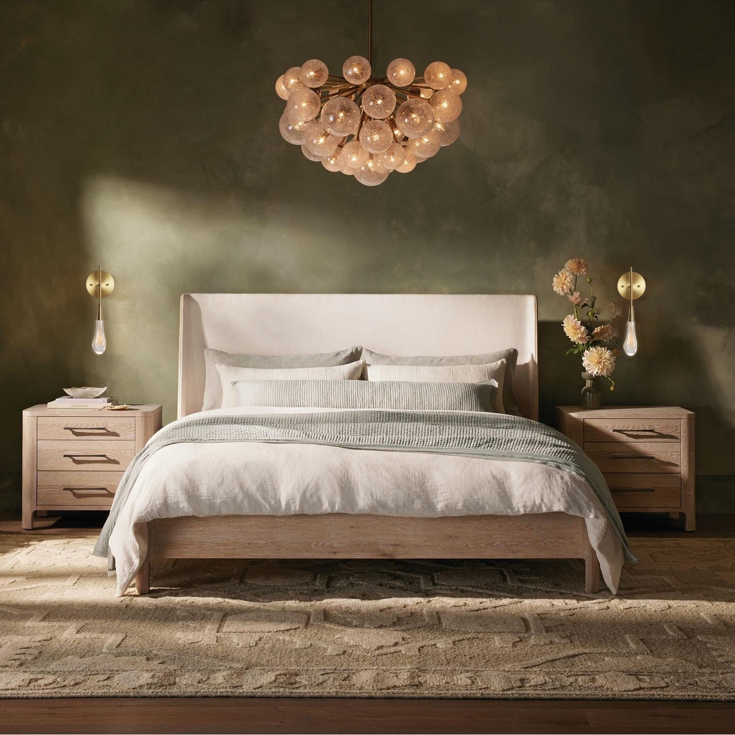Soltaire Wall Sconce-Fanci Lamps